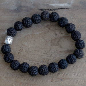 Rudraksha karkötő Buddha osztóval