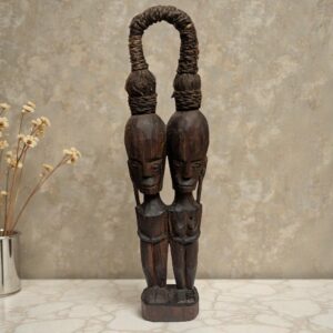 Balinéz kettős alak fa szobor rituális kötéllel