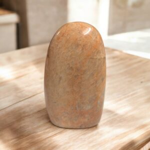 Holdkő állókő (11 cm magas)